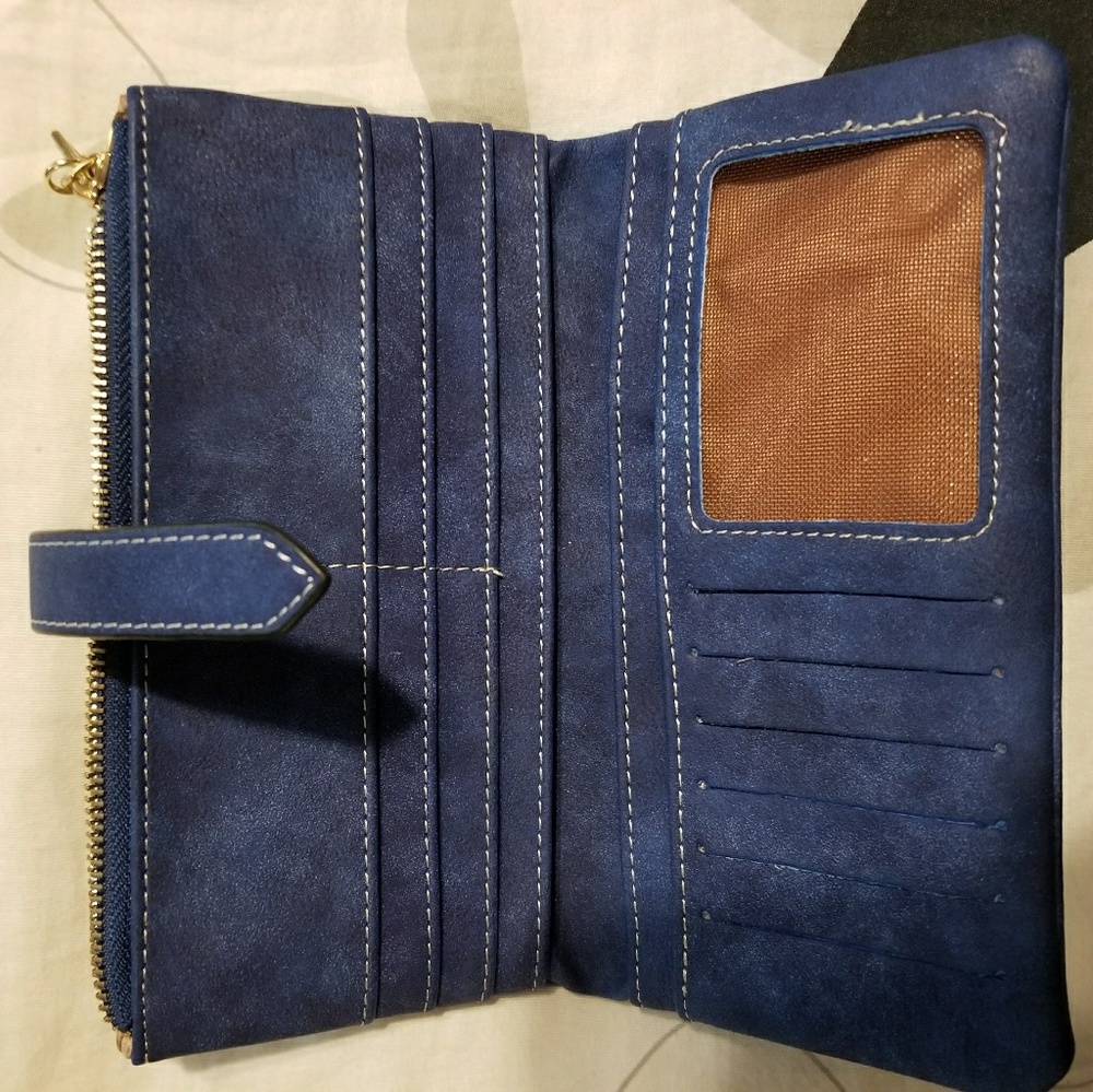 New wallet - Picture 3 of 3